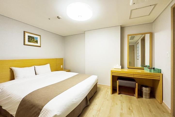Mohang Haenaru Family Hotel Landkreis Landkreis Buan Zimmer foto